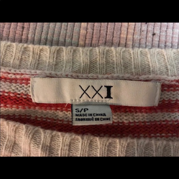 cropped chevron sweater - Picture 3 of 3
